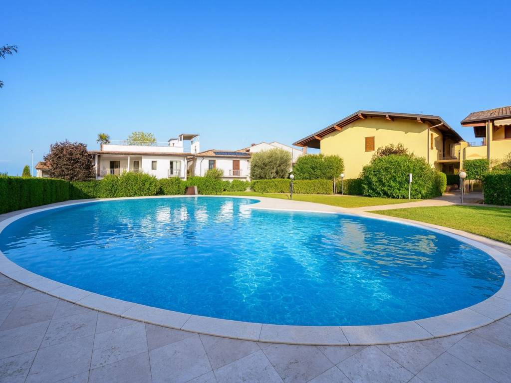 Appartamento a Sirmione in Via Ortigara - Foto 4