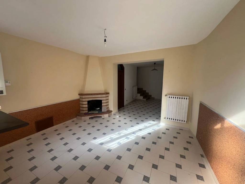 Villa a Montemiletto in Via Regina Margherita, 15 - Foto 3