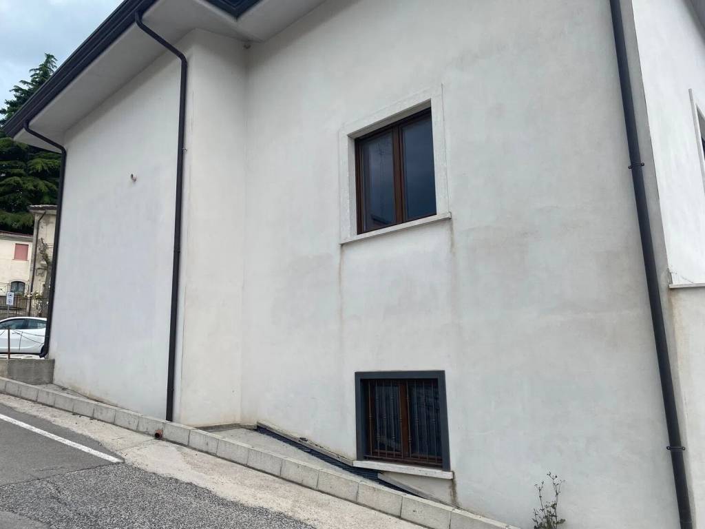 Villa a Frigento in Via Francesco De Sanctis, 38 - Foto 3