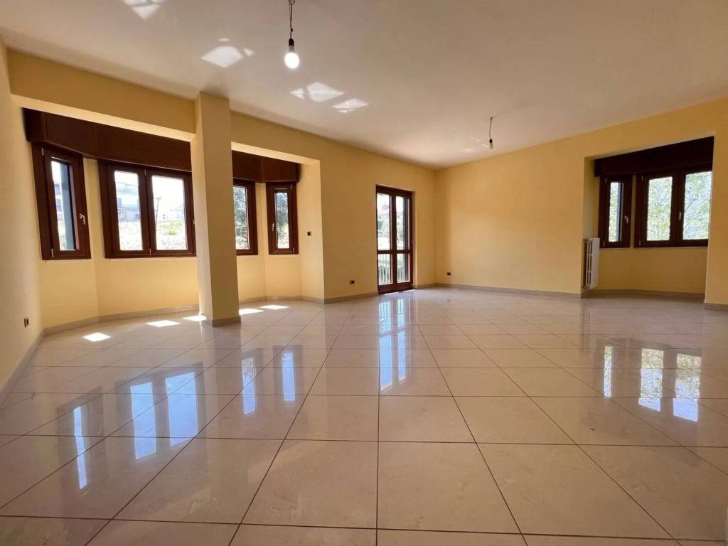 Appartamento a Mirabella eclano in Via Calcazanco, 73 - Foto 2