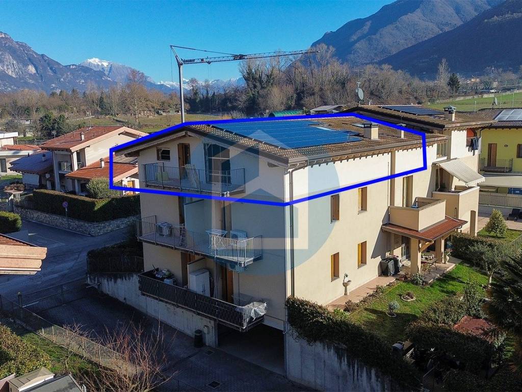 Appartamento a Pian camuno in Via Bertoli Bortolo - Foto 2