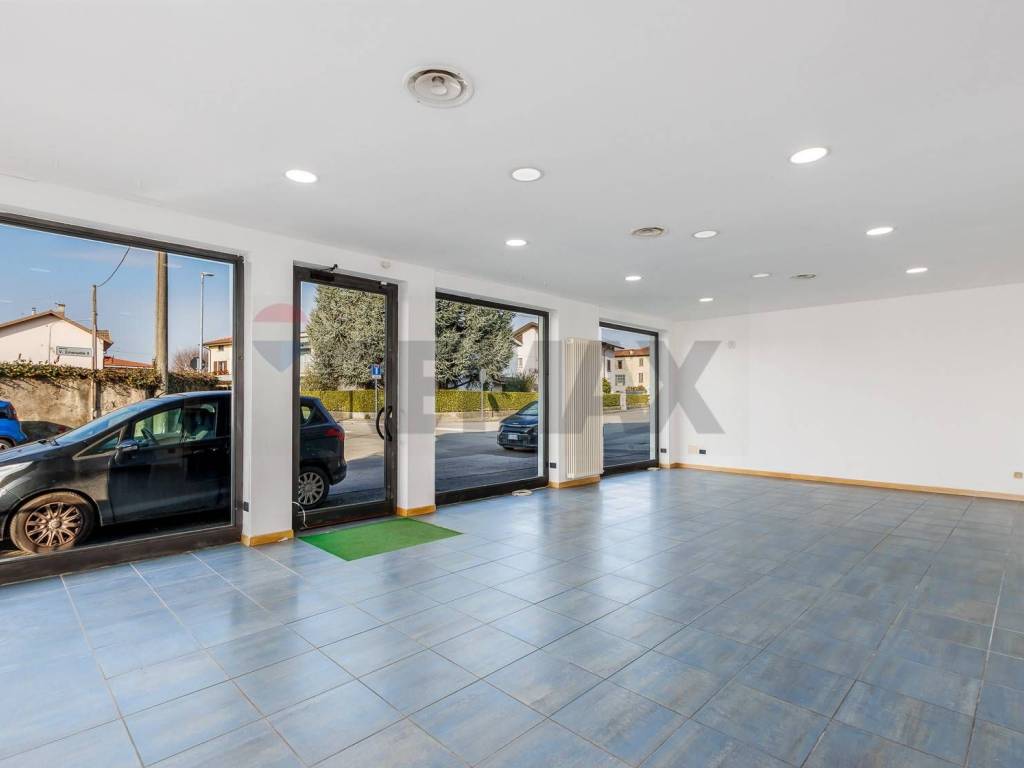 Immobile a Dalmine in PIAZZA VITTORIO EMANUELE II, 2 - Foto 2