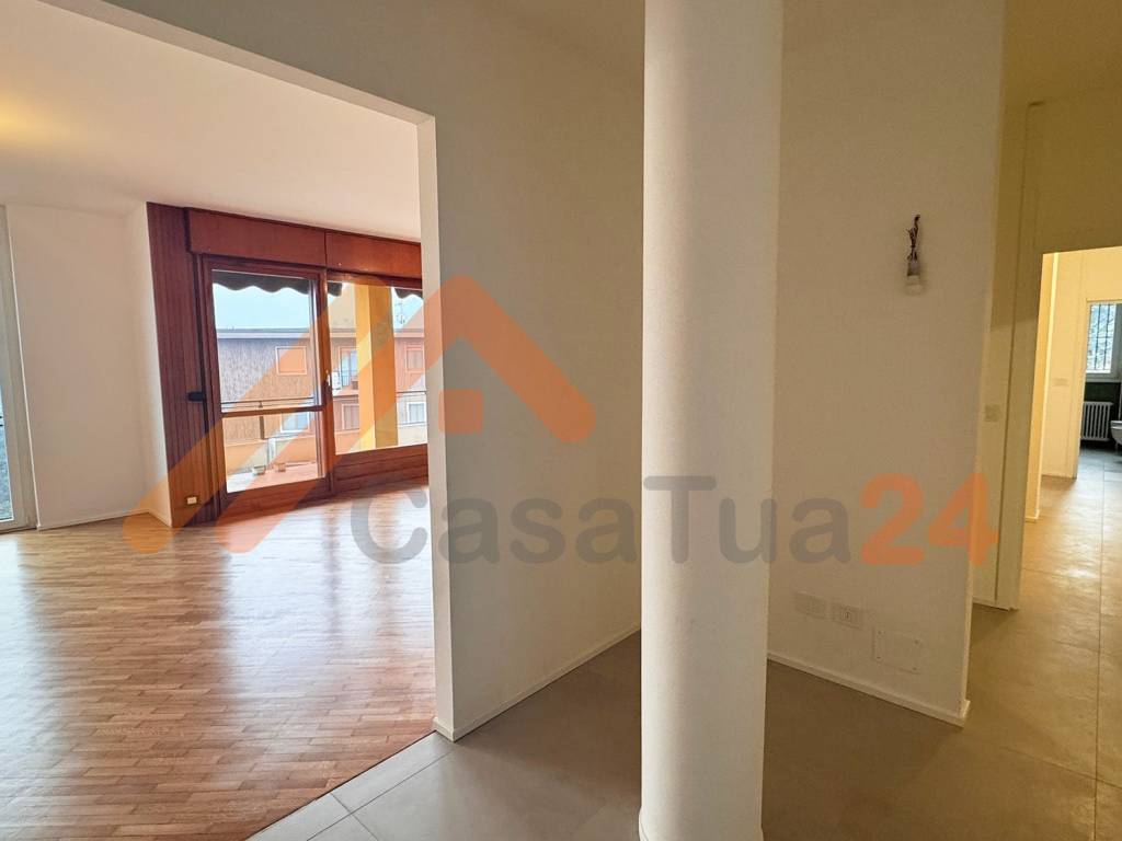 Appartamento a Como in Via Bignanico, 9 - Foto 4