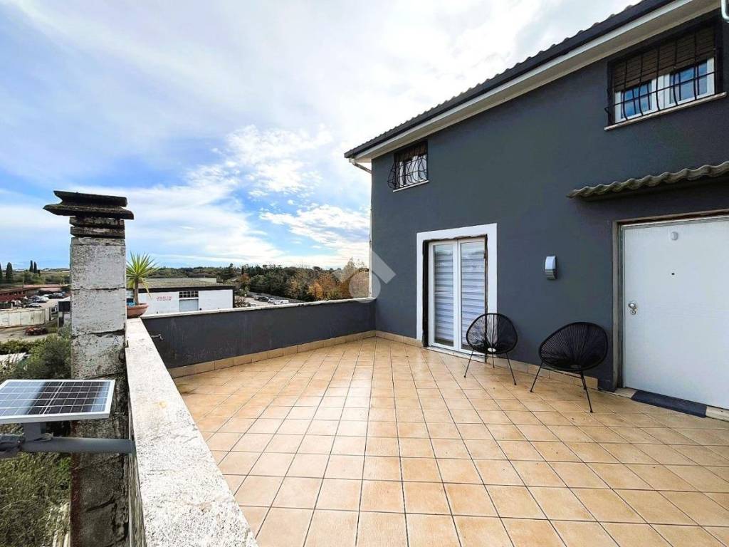 Appartamento a Ardea in Via Laurentina, 86 - Foto 2