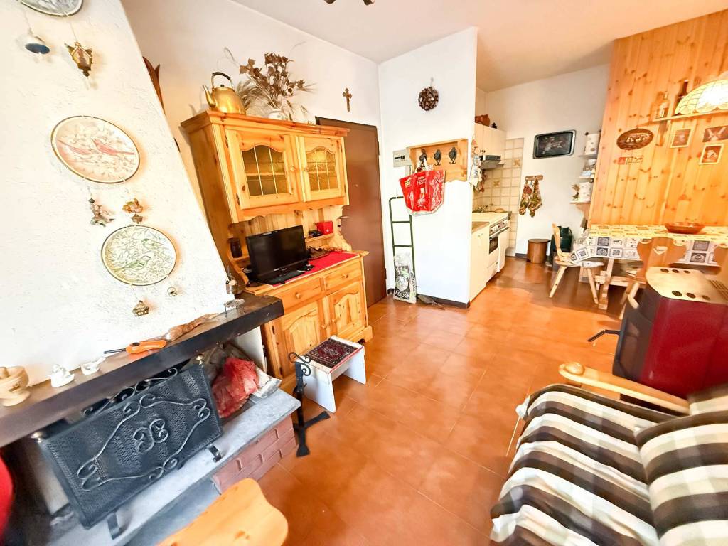 Appartamento a Aprica in Via Rododendro, 6 - Foto 2