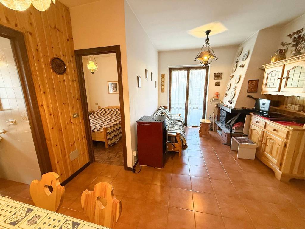Appartamento a Aprica in Via Rododendro, 6 - Foto 3