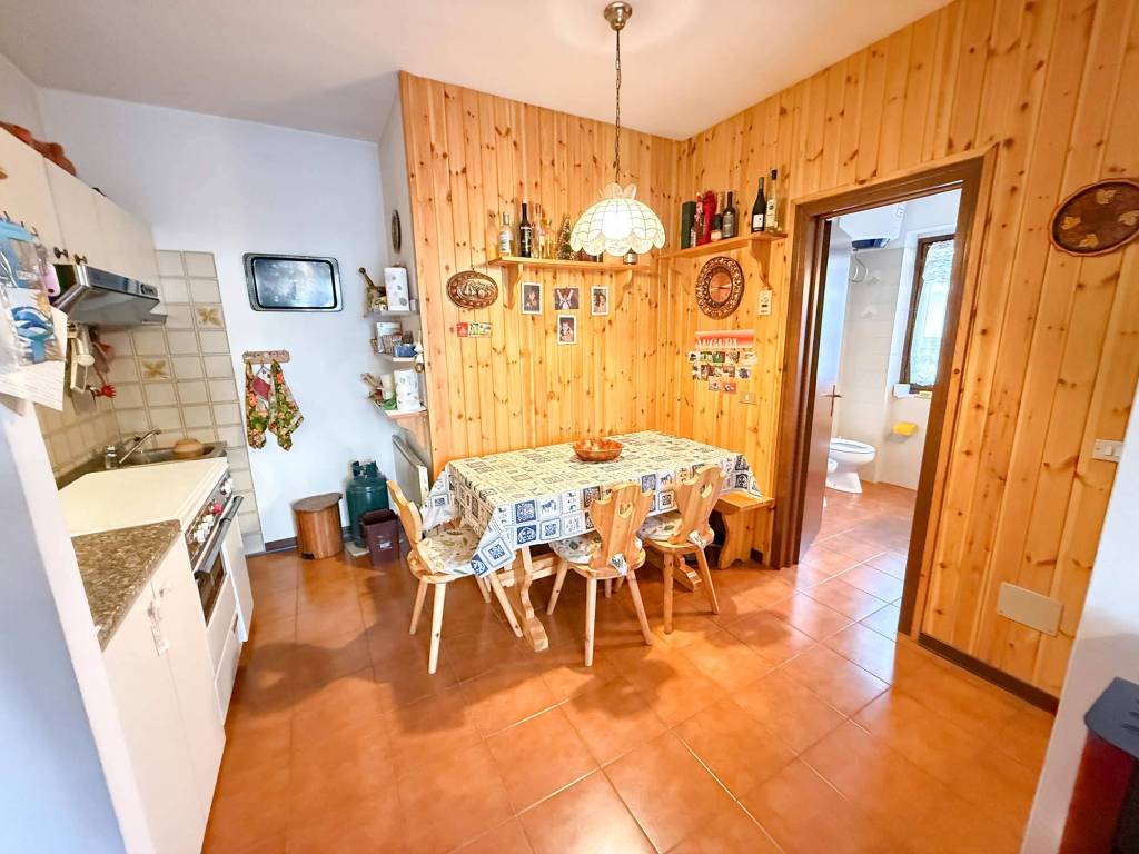 Appartamento a Aprica in Via Rododendro, 6 - Foto 5