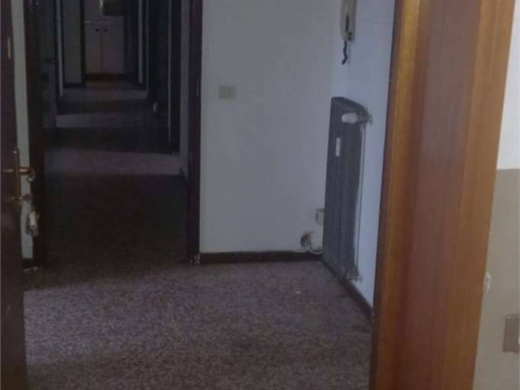 Appartamento a Cantù in Via Marie Curie, 2 - Foto 2