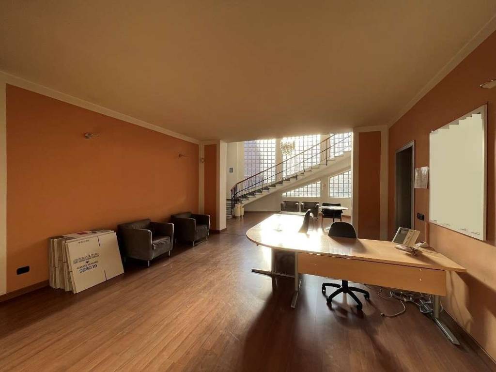 Palazzo / stabile a Vigevano in Via Leonardo da Vinci, 16 - Foto 2