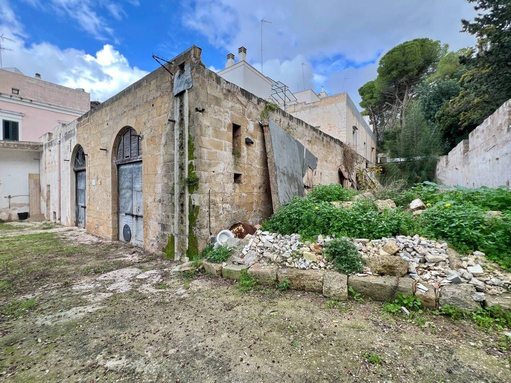 Palazzo / stabile a Parabita in Via Ferranti - Foto 5