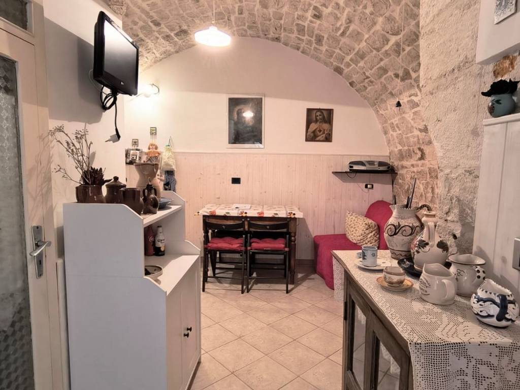 Casa indipendente a Castellana grotte in Via Camillo Benso di Cavour - Foto 4