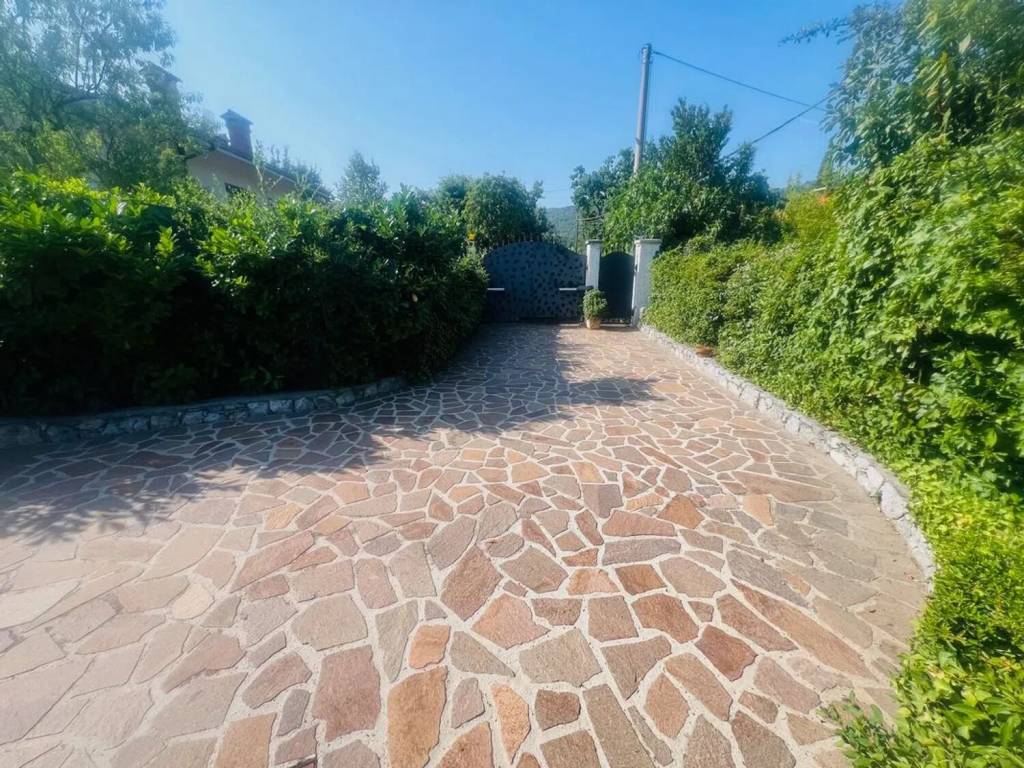 Villa a Doberdò del lago in Via 1º Maggio, 3 - Foto 2