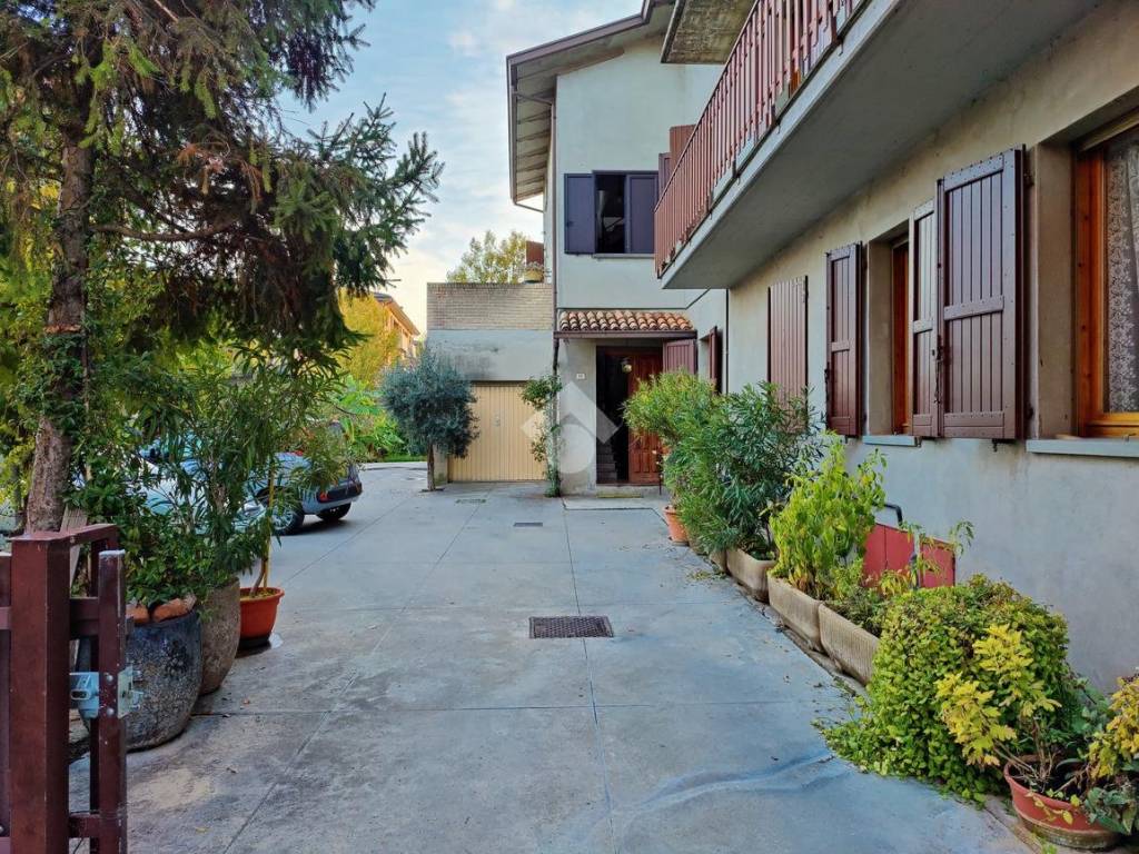 Casa indipendente a Campegine in via Fratelli Cervi, 1 - Foto 2