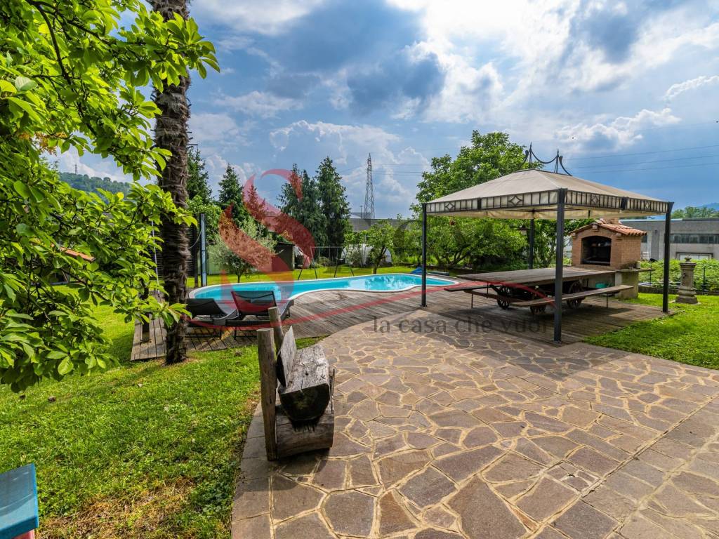 Appartamento a Nembro in Via Rotone, 27 - Foto 2