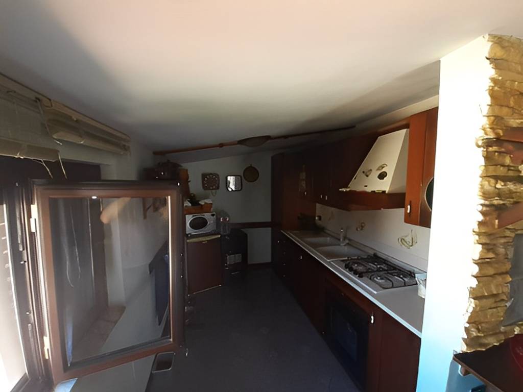 Appartamento a Teverola in Via Fratelli Bandiera - I traversa n. 8 - Foto 3