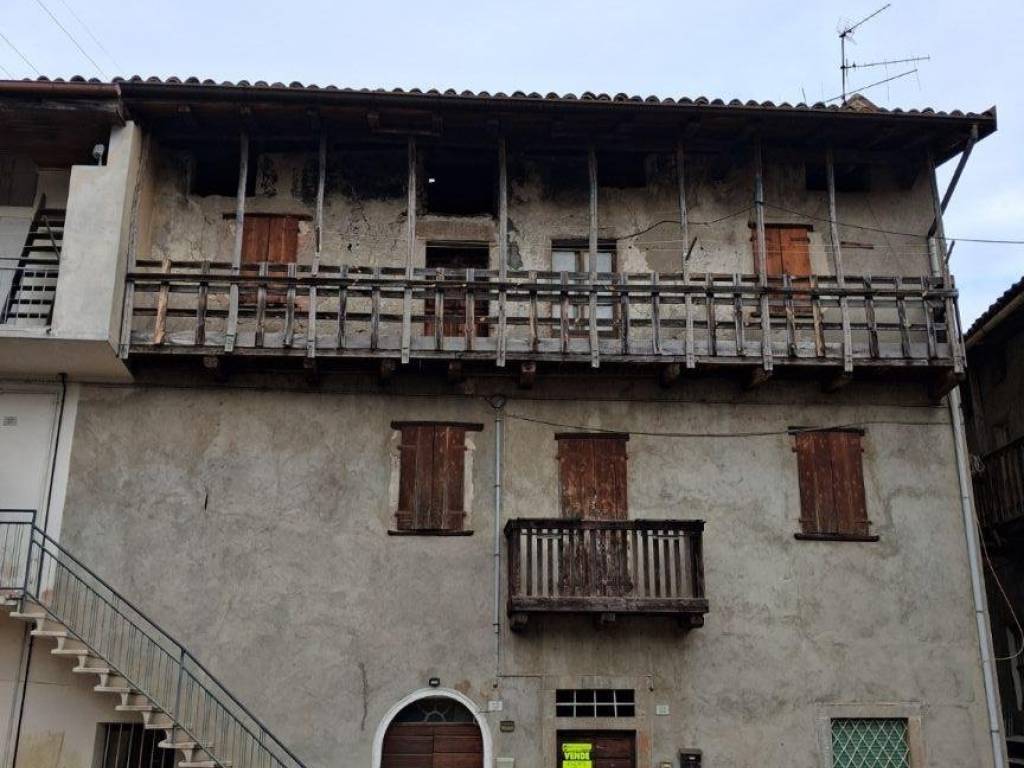 Casa indipendente a San giovanni bianco in Via Fuipiano Centro, 53 - Foto 2
