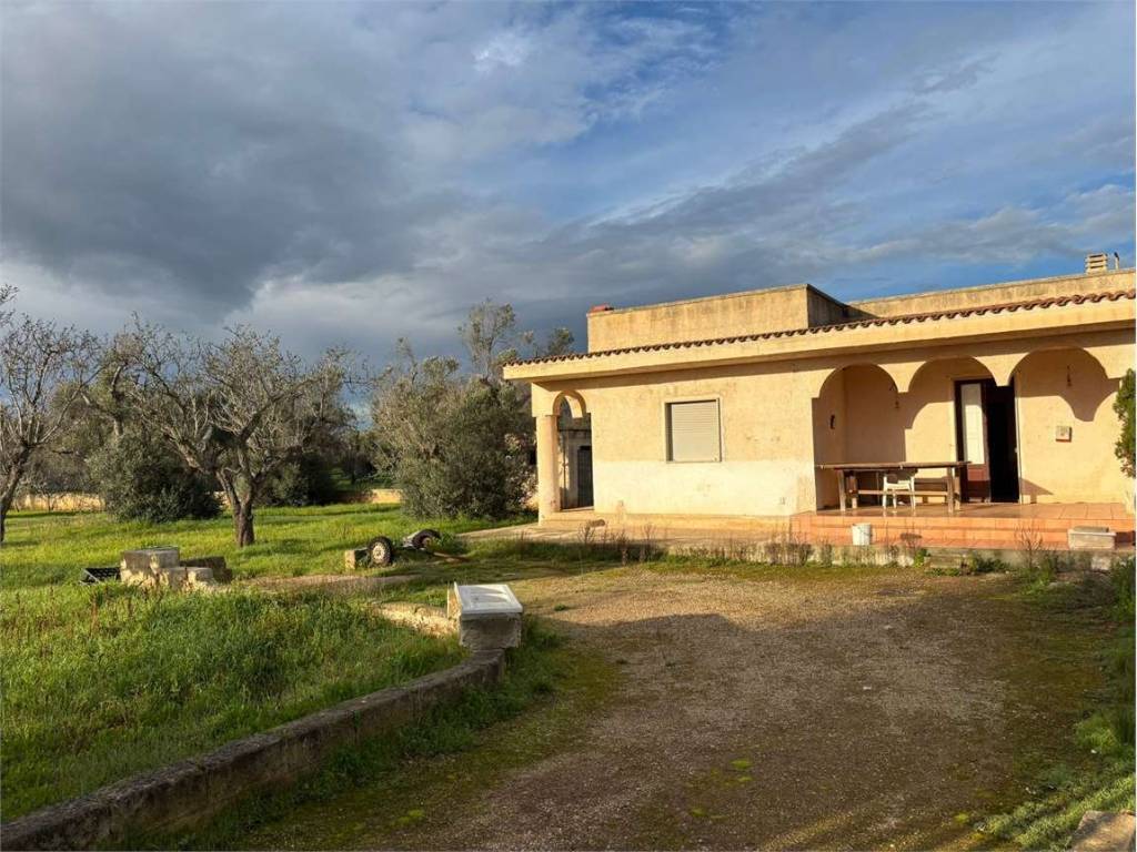 Villa a Carovigno in C.da Sierri - Foto 3