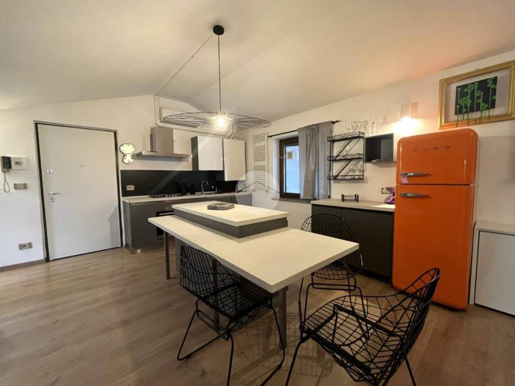 Appartamento a Ivrea in Via dei Chiodi, 5 - Foto 2