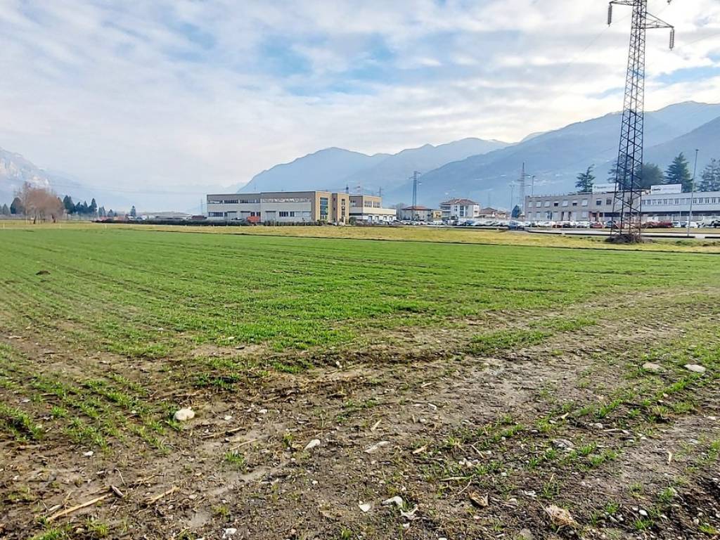 Terreno a Costa volpino in Via della Boschetta - Foto 2