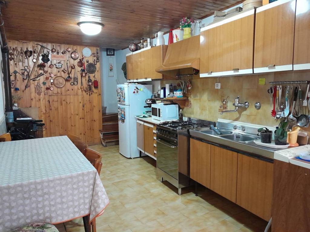 Casa indipendente a Carsoli in Via dell'Arco, 3 - Foto 2