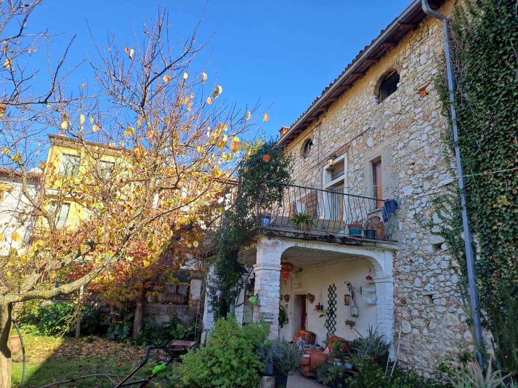 Rustico / casale a Caprino veronese in Via Boi, 371 - Foto 4