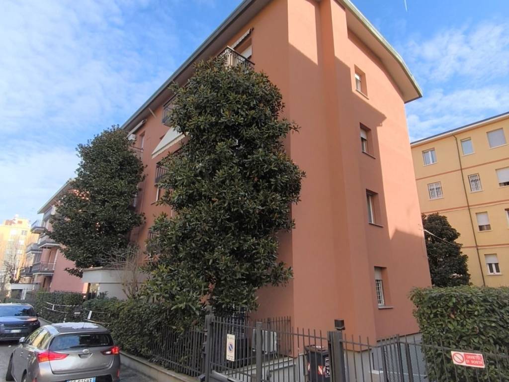 Appartamento a Casalecchio di reno in Via Giovanni Caboto, 10 - Foto 4