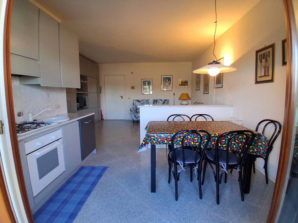 Appartamento a Viareggio in Via Fabio Filzi - Foto 5