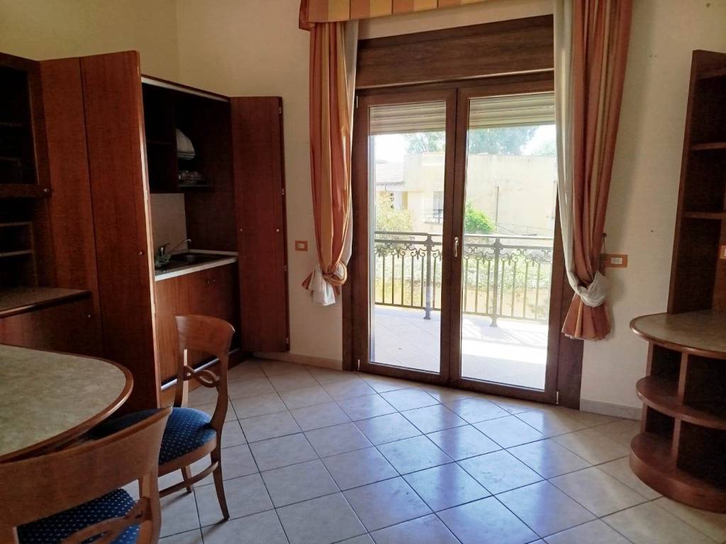 Appartamento a Fiumicino in Via Ferdinando Neri, 48 - Foto 2