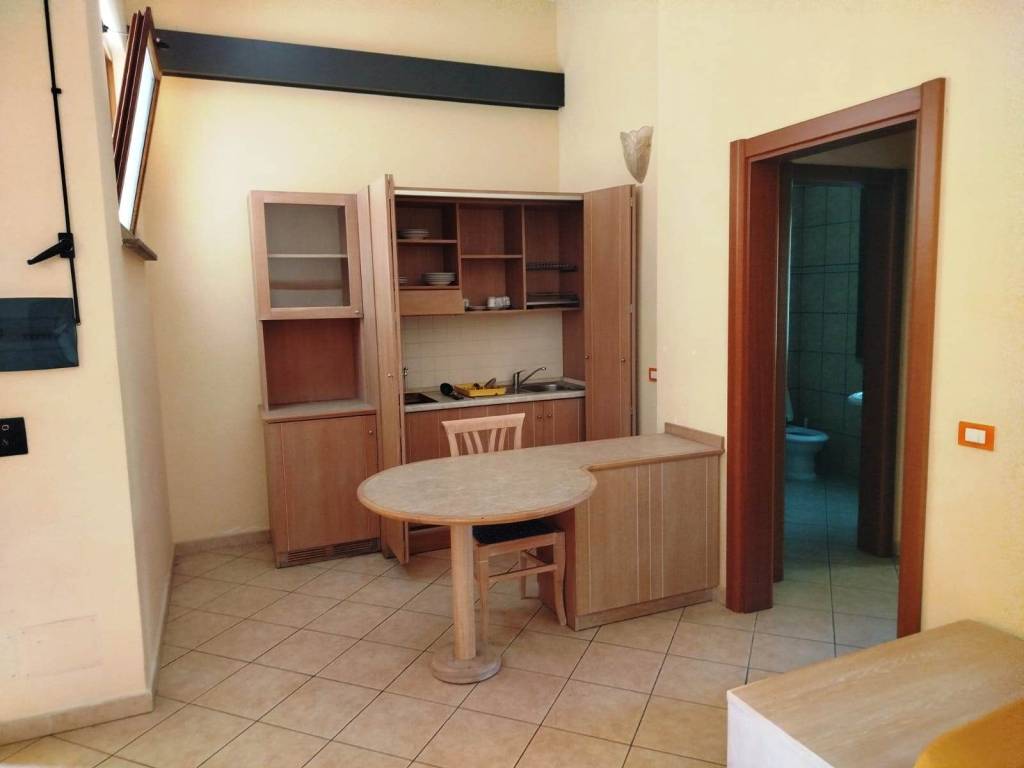 Appartamento a Fiumicino in Via Ferdinando Neri, 48 - Foto 5