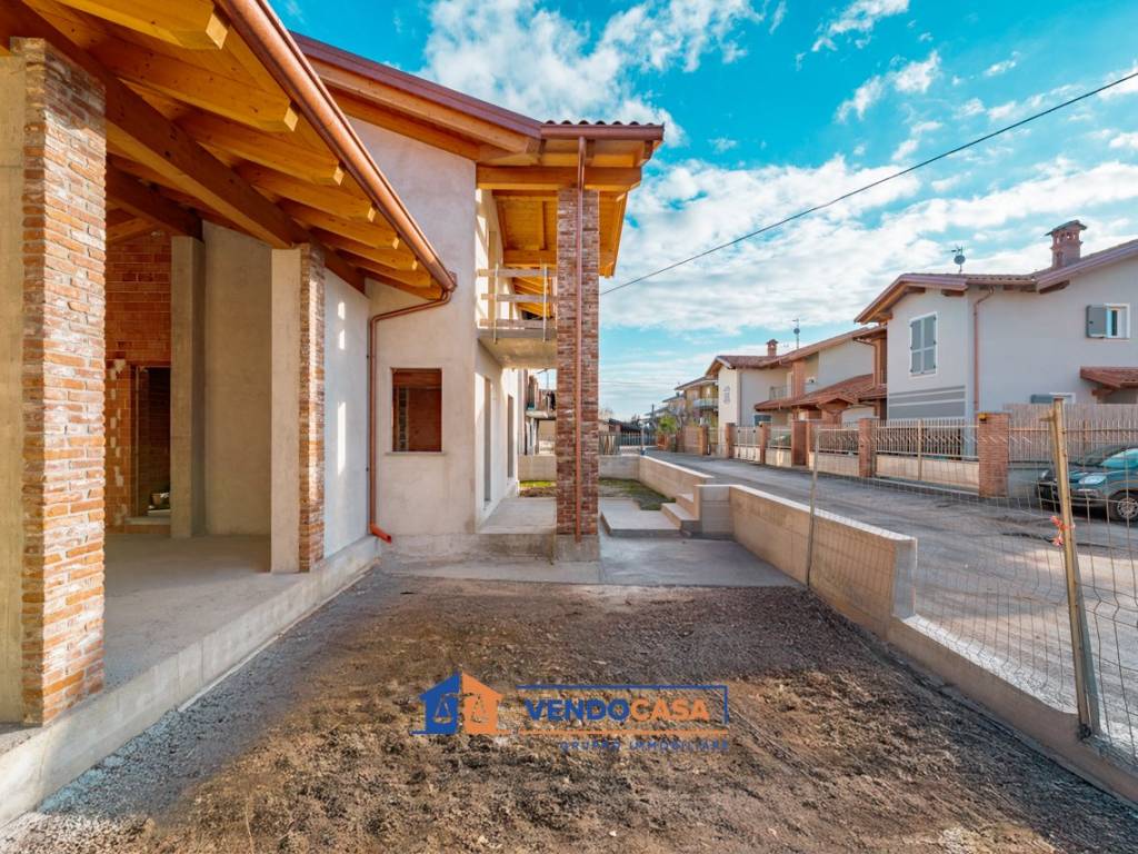 Villa a Centallo in Via Centallo - Foto 5