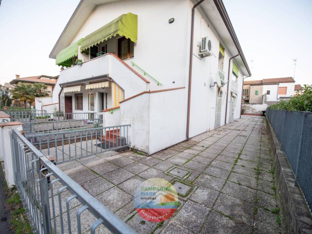 Appartamento a Codigoro in Via 4 Novembre, 56 - Foto 3