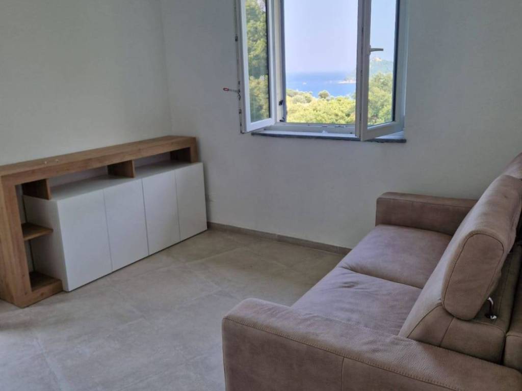 Appartamento a Alassio in Via Privata Angelo Vigo, 1 - Foto 5