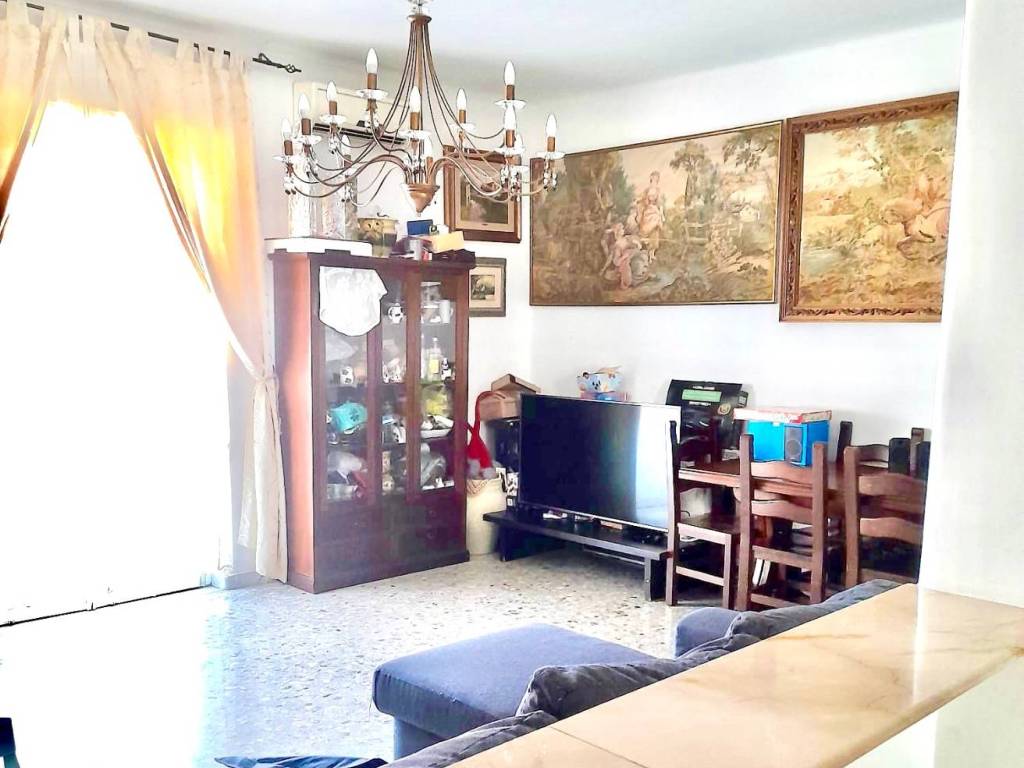 Appartamento a Giarre in Viale Libertà - Foto 3
