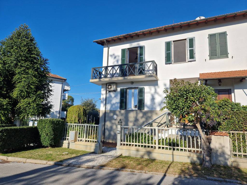 Villa a Pisa in Via Andrea Costa - Foto 3