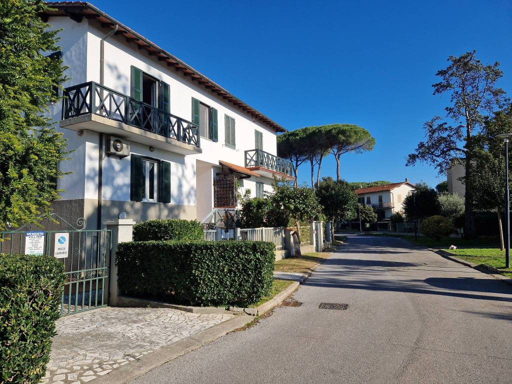 Villa a Pisa in Via Andrea Costa - Foto 5