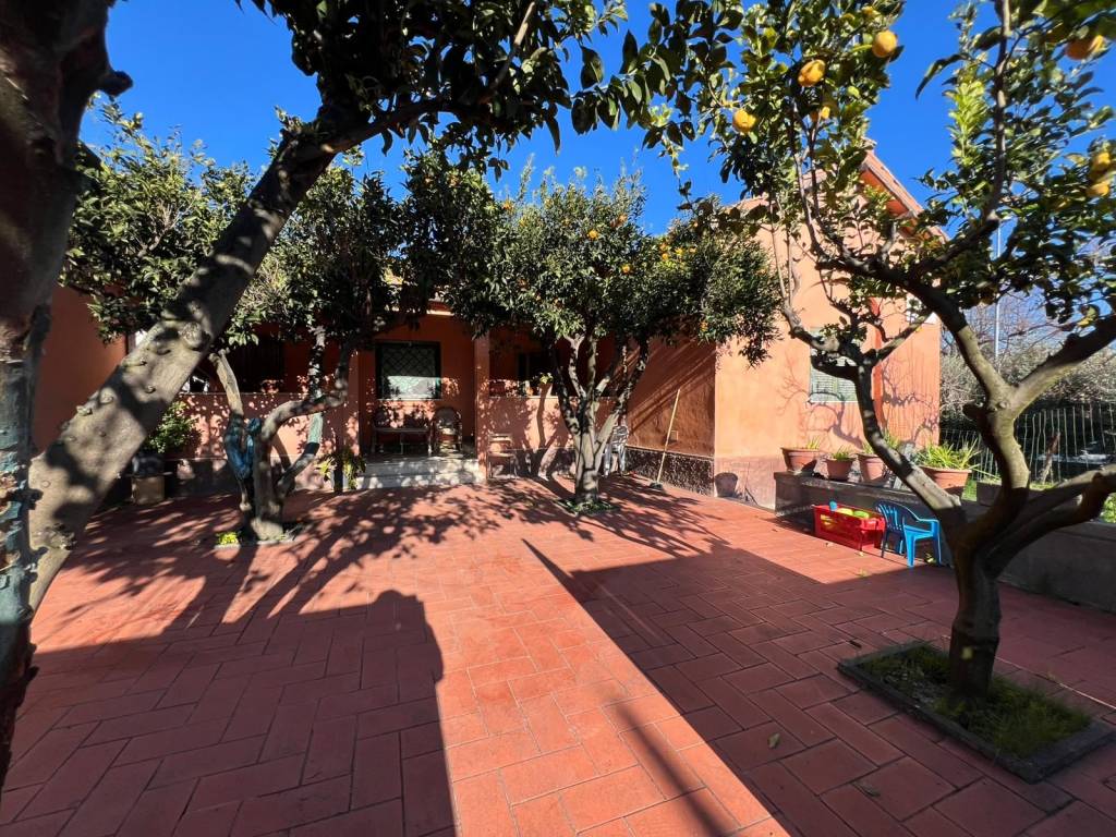 Villa a Fiumicino in Via Mattia Moravo - Foto 3