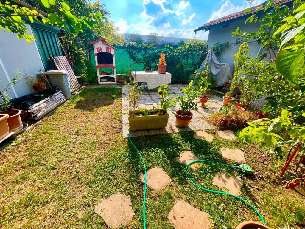 Casa indipendente a Collecchio in Strada Lemignano - Foto 3