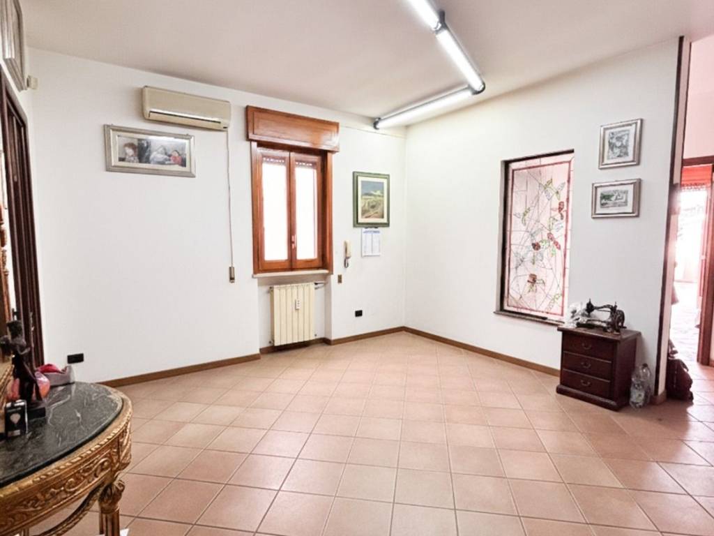 Appartamento a Tuglie in Via Francesco Baracca, 7 - Foto 3