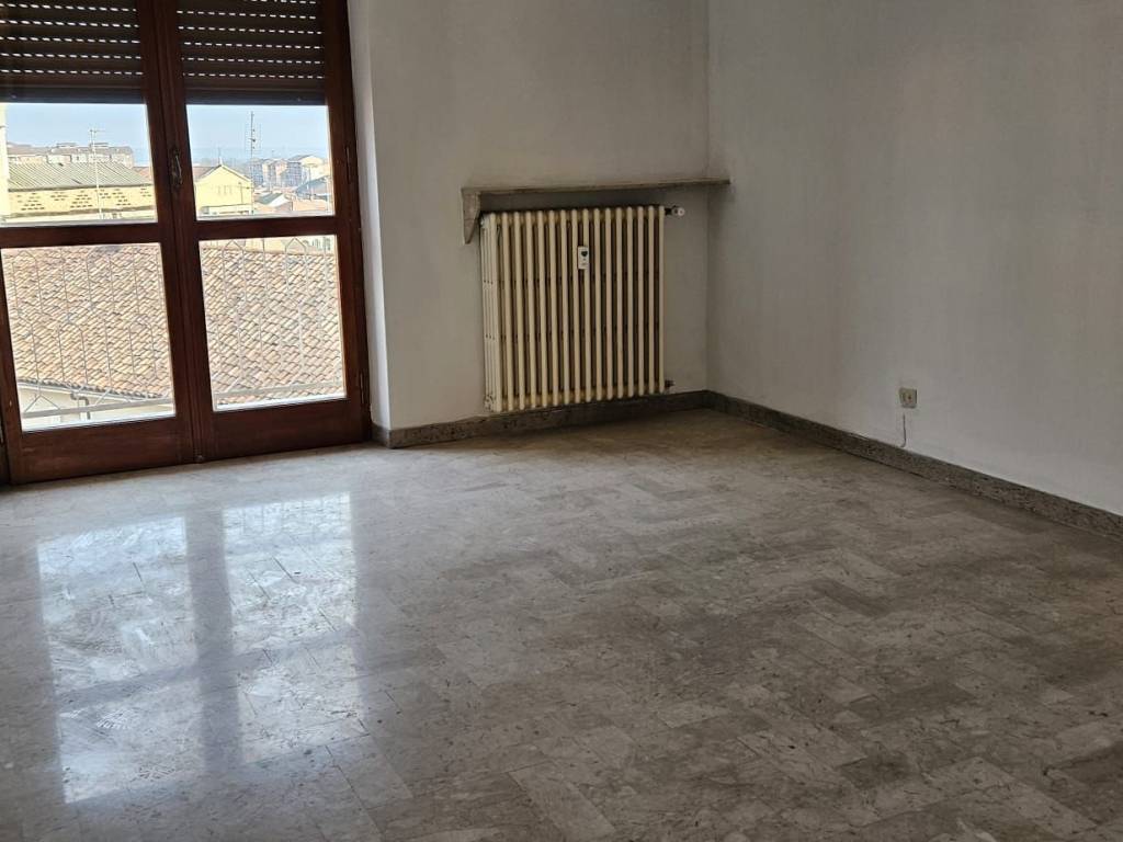 Appartamento a Asti in Via Giuseppe Cagna - Foto 3