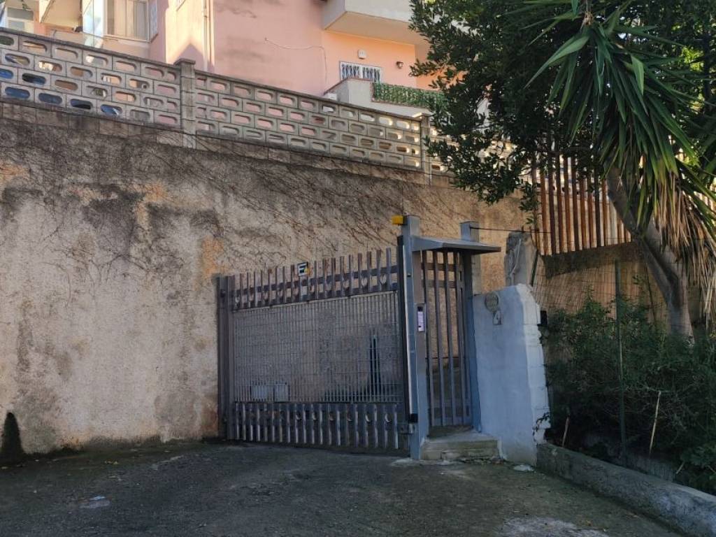 Appartamento a Messina in Via Comunale Santo San Filippo - Foto 2