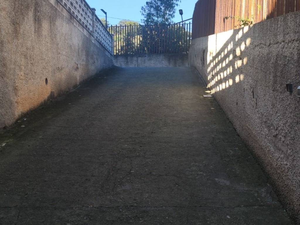 Appartamento a Messina in Via Comunale Santo San Filippo - Foto 4