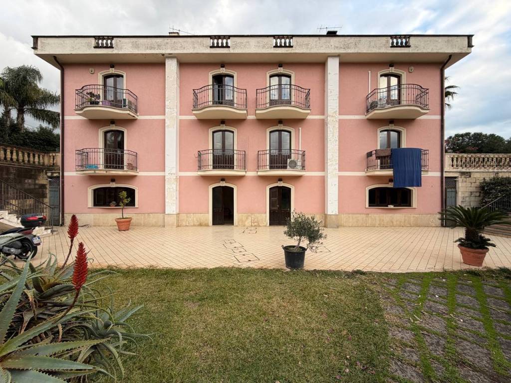 Villa a San gregorio di catania in Via Giacomo Leopardi - Foto 2