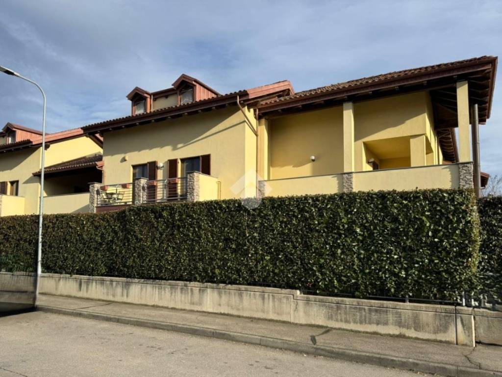 Appartamento a Rivalta di torino in Via Carignano, 65 - Foto 2