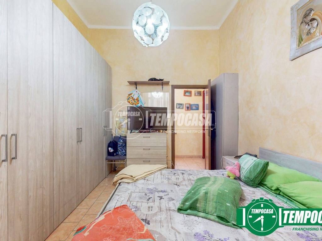 Appartamento a Valenza in Viale Luciano Oliva - Foto 5