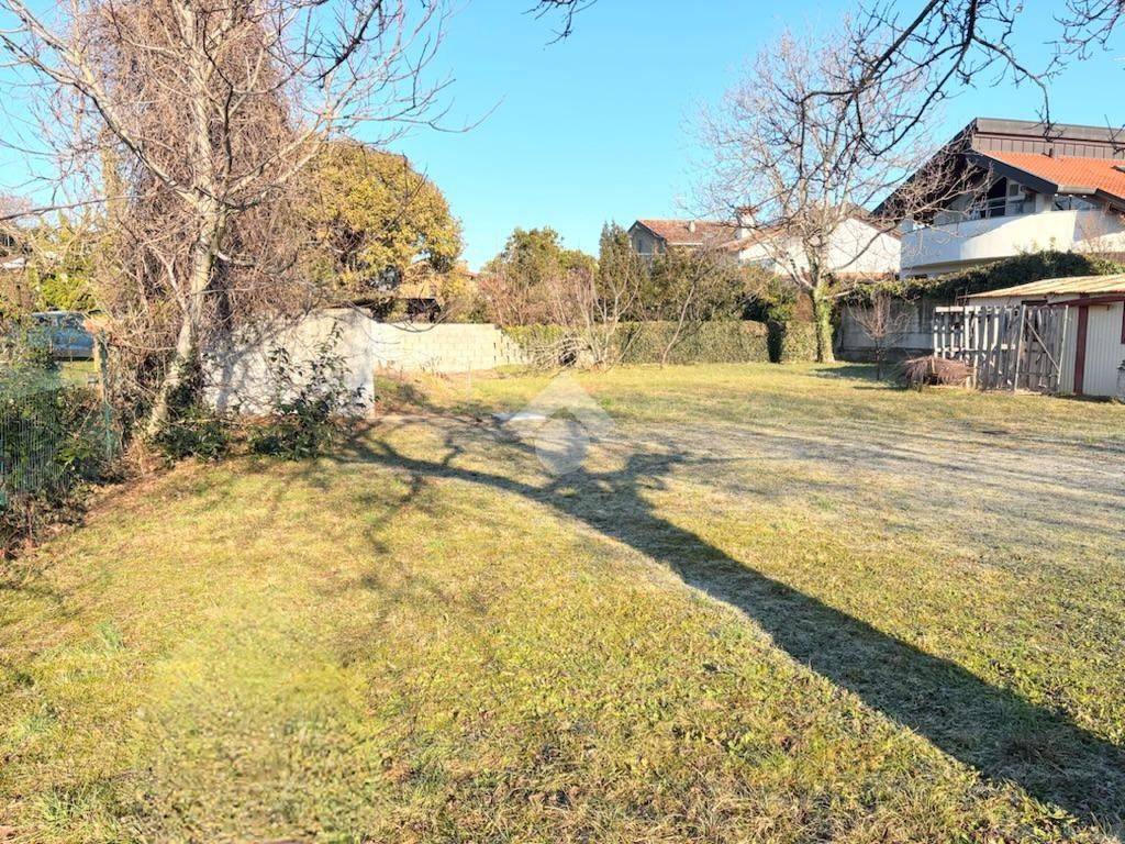 Terreno a Udine in via camillo giussani, 25 - Foto 5