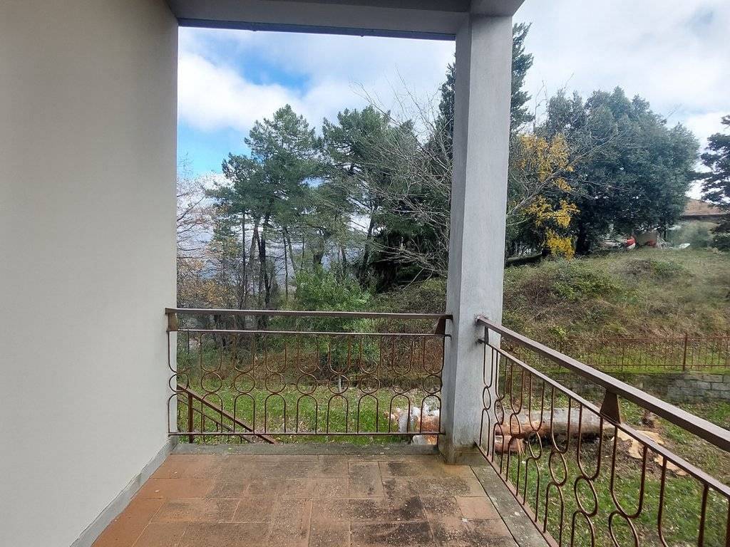 Villa a Vaiano in Via Nuova per Schignano - Foto 3