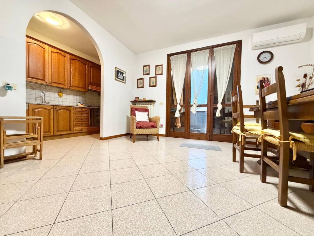 Appartamento a Prato in Via Borgo di Casale - Foto 2