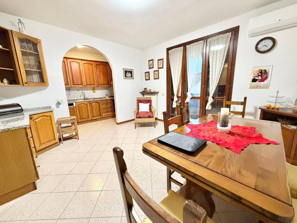 Appartamento a Prato in Via Borgo di Casale - Foto 3