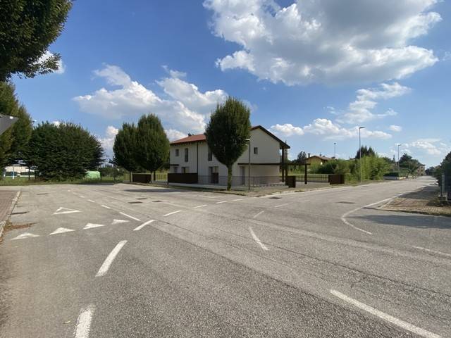Villa a Riese pio x in Via Valentino Bernardi - Foto 3