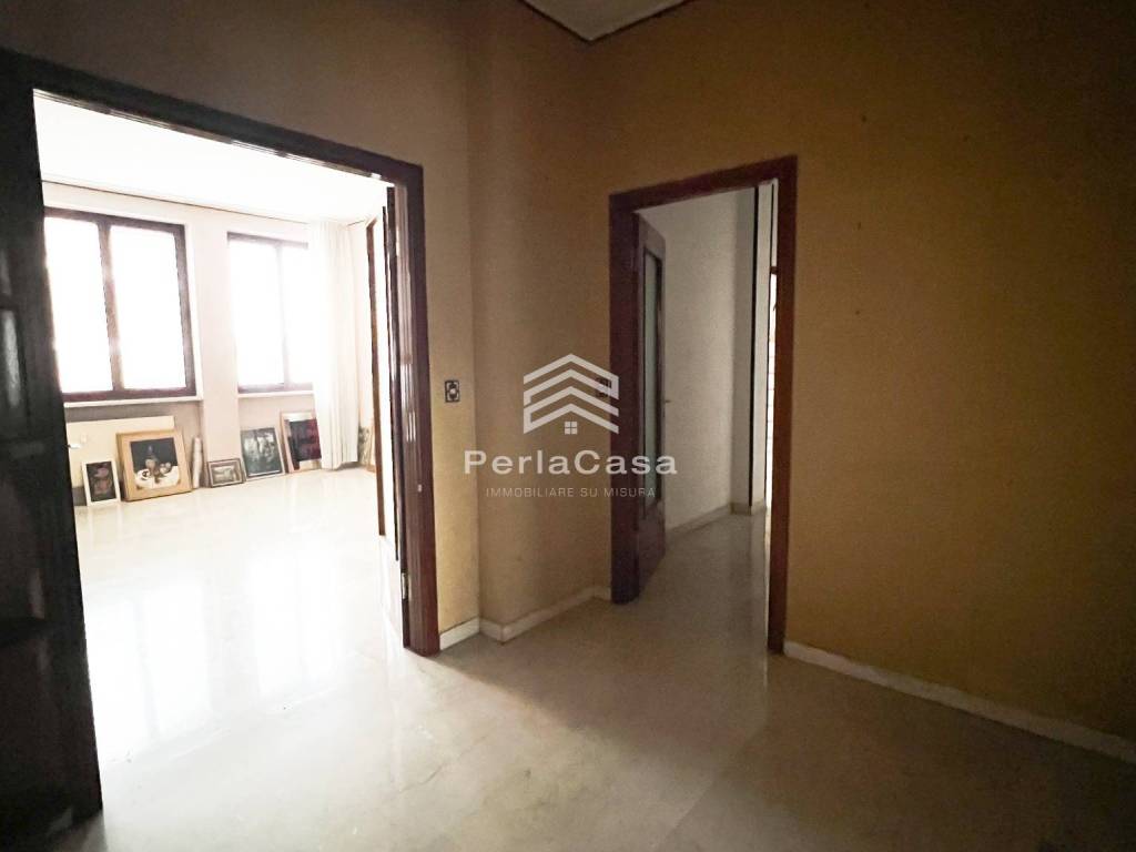 Appartamento a Vigevano in Viale Giuseppe Mazzini, 33 - Foto 2